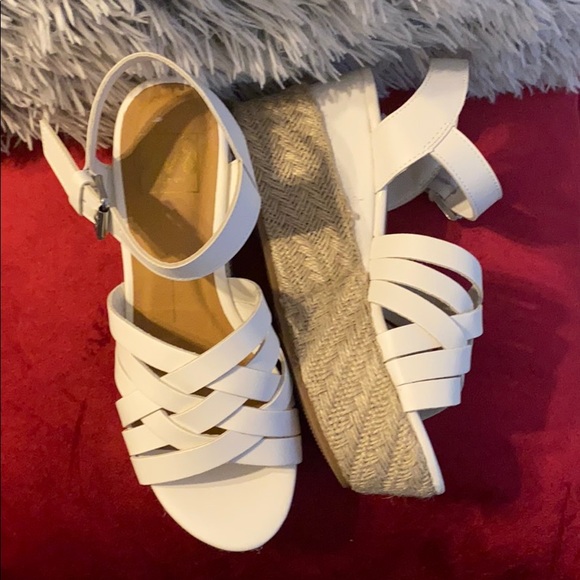 dv8 Dolce Vita - Picture 2 of 2